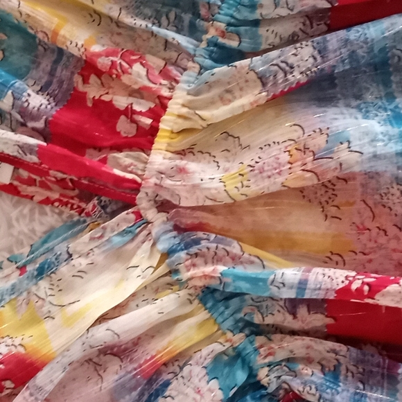 Beautiful and sexy sheer butterfly sleeve top by Bucket List - Picture 3 of 3